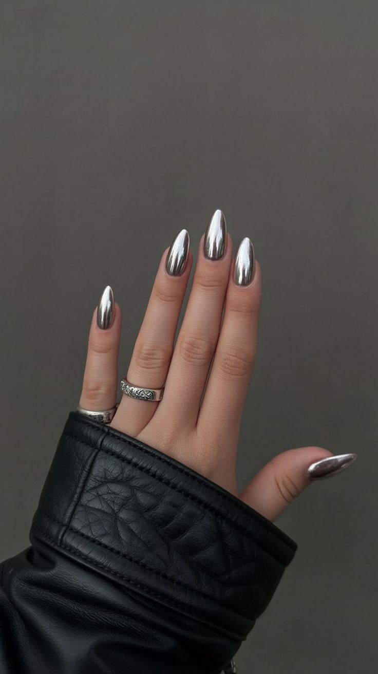 Acrylic Nails 1 nail design by Anita in Centurion